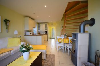 Großer Wohn-Kochbereich für gemütliches Beisammensein